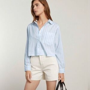 Everlane Way Short Cropped Silky Cotton Blouse